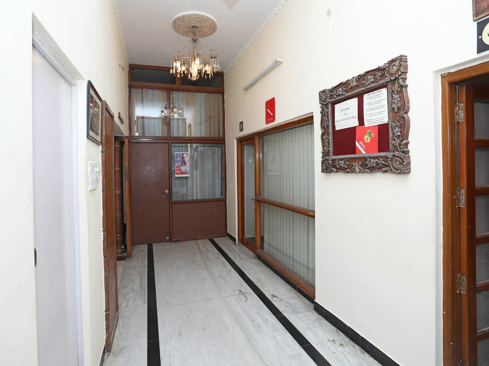Oyo 9900 Hotel Pioneer Plaza Jodhpur  Exterior foto