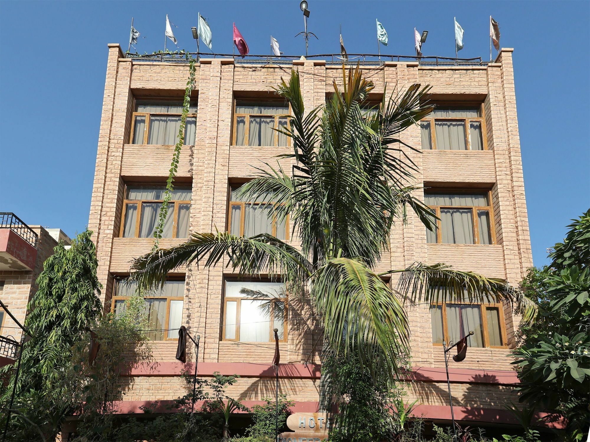 Oyo 9900 Hotel Pioneer Plaza Jodhpur  Exterior foto